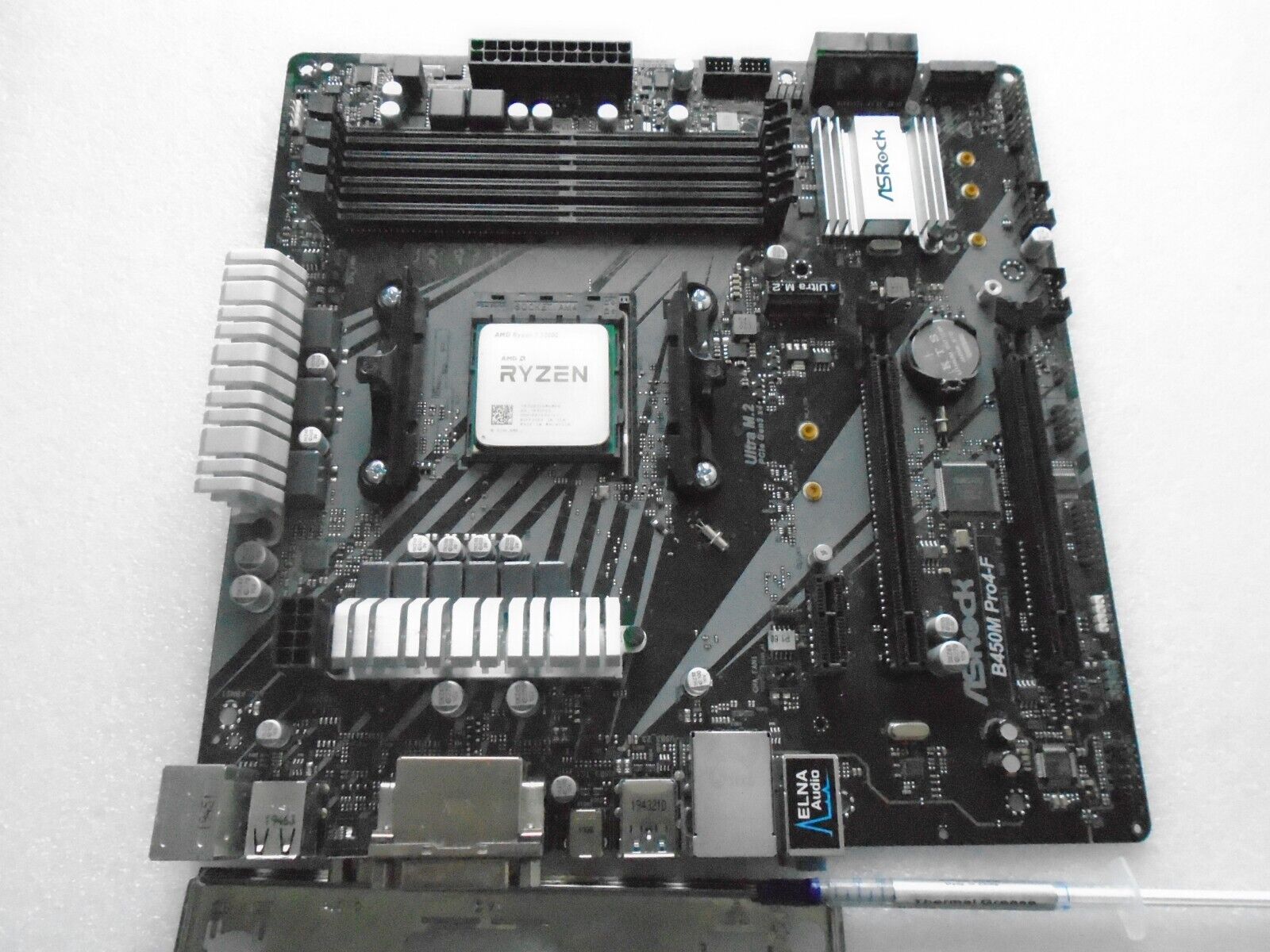 AMD ASRock B450M Pro4-F AM4 Motherboard Combo w/ RYZEN 3 3200G 3.6-4.0