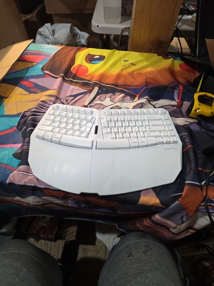 Perixx PERIBOARD-613W Wireless 2.4 & Bluetooth Ergonomic Compact Split Keyboard