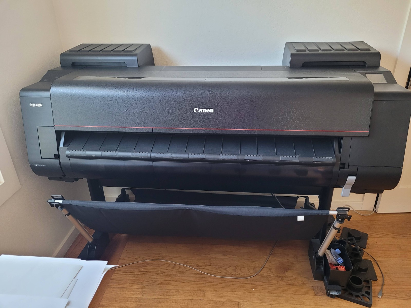 Canon imagePROGRAF PRO-4000 Inkjet Printer FOR PARTS OR REPAIR