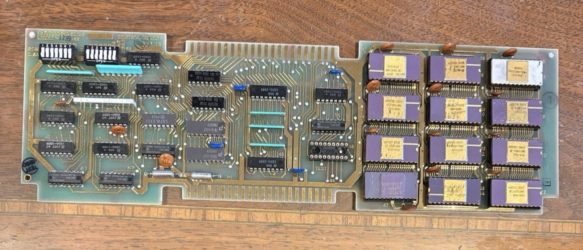 Rare Vintage Retro HP Terminal 02640-60192 32K CONTROL MEMORY RAM Gold Ceramic