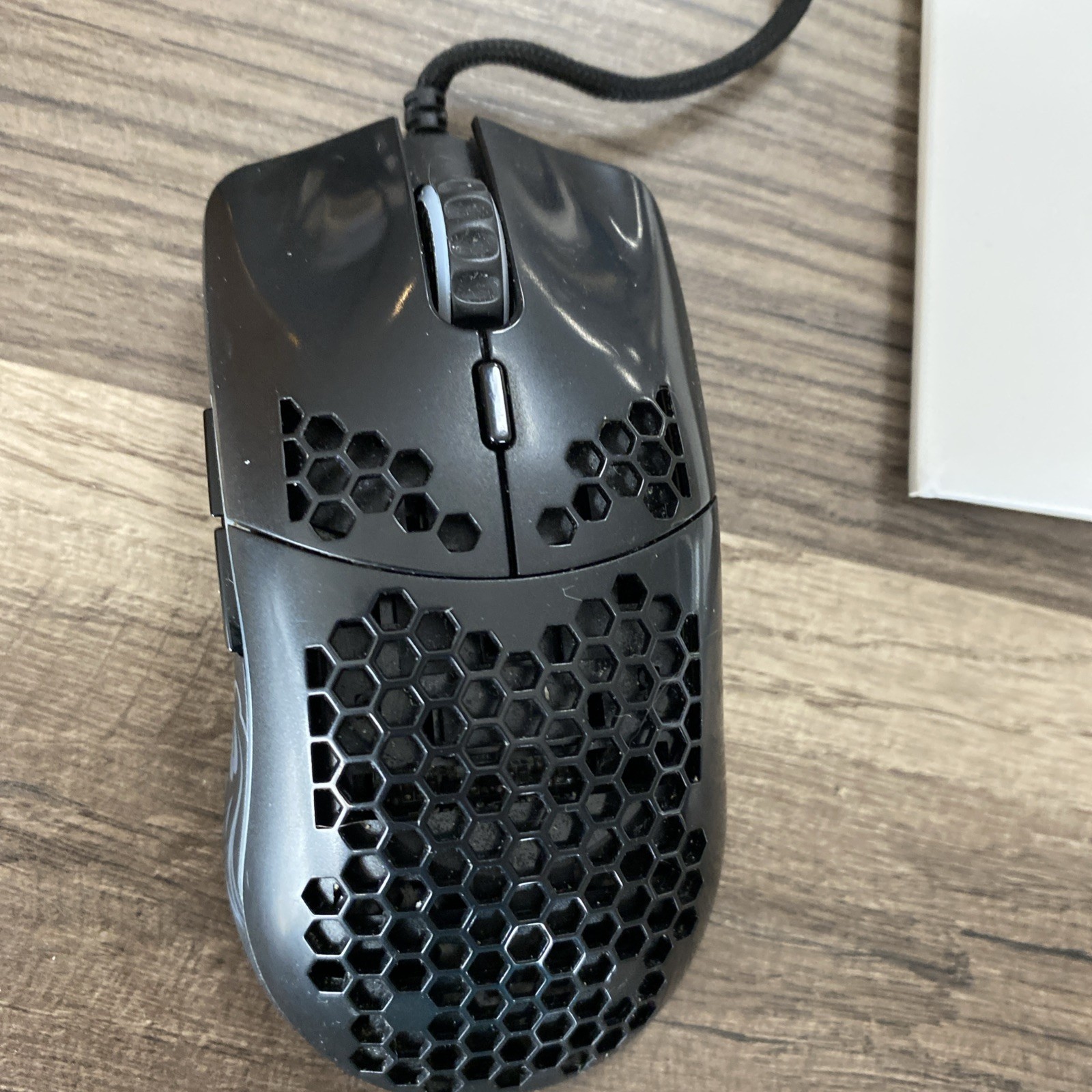 Glorious Gaming Model O2 Wired Lightweight Gaming Mouse - Black Read/g