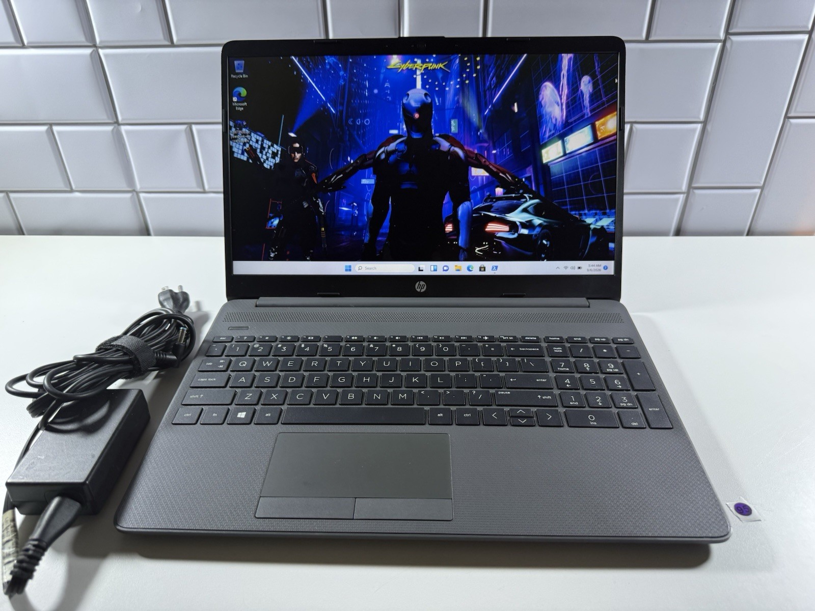 HP Notebook 255 G8 15.6" FHD Athlon Silver 3050U 2.3Ghz 8GB RAM 256GB SSD Gray