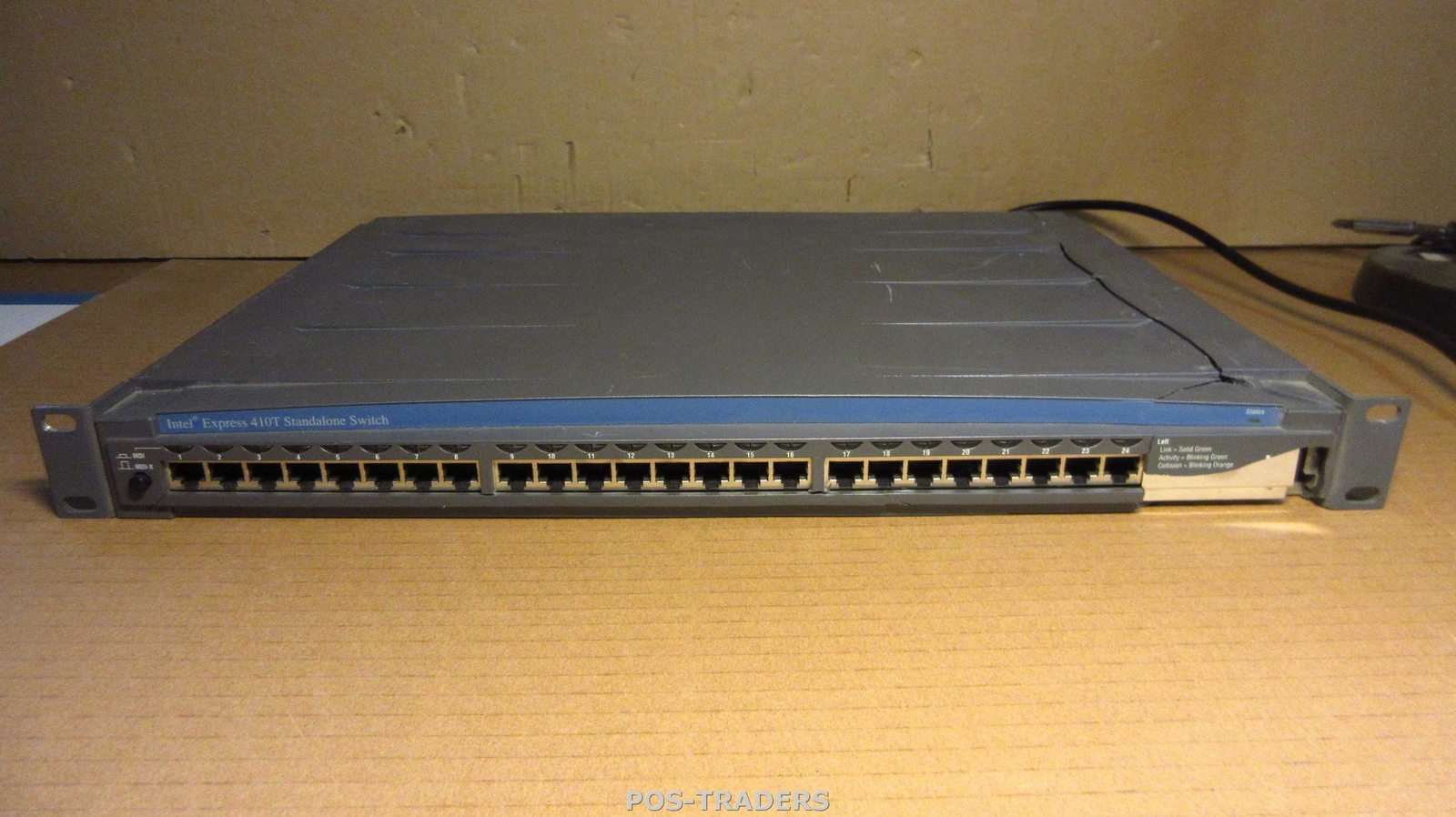 Intel Express 410T 24-Port Standalone Network External Switch BROKEN TOP COVER