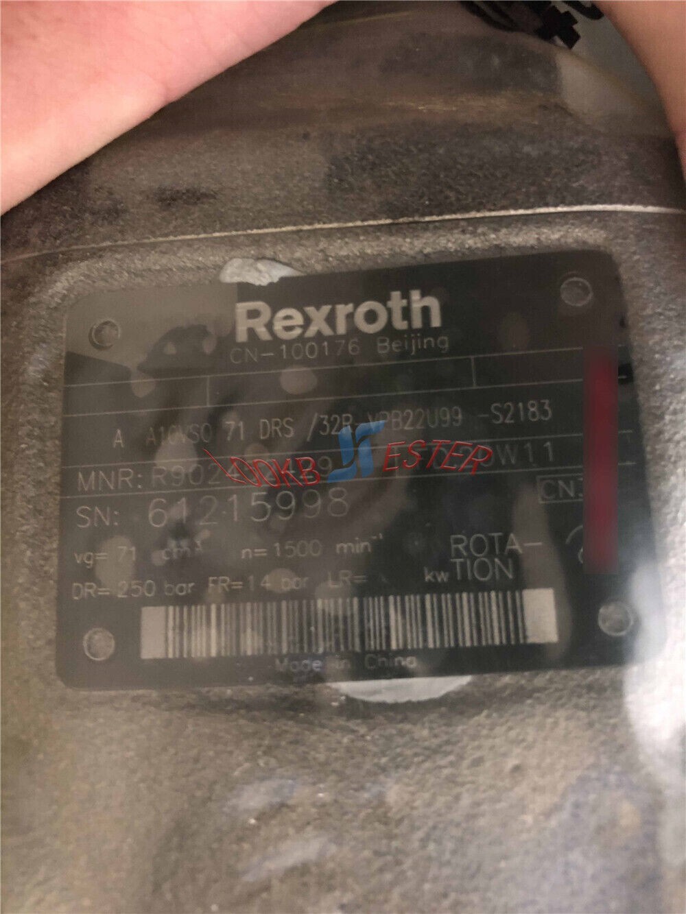 1PC Original Rexroth R902452429 A10VSO 71 DRS/32R-VPB22U99-S2183 #P2494B YL