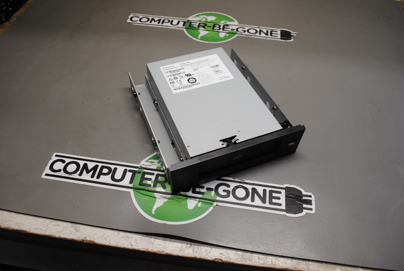 HPE Internal Removable Disk Backup System 5.25 inch USB 3.0 Enclosure 5697-1870