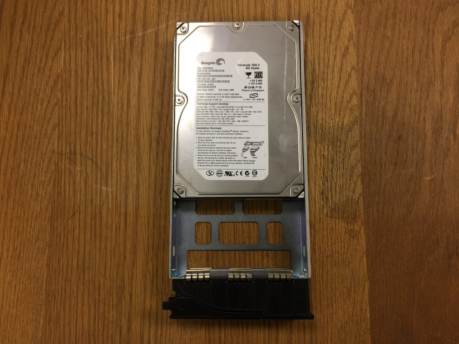 Seagate Barracuda 400GB ST3400633AS 9BD145-340 7.2K 3.5" SATA HDD in Rack Mount
