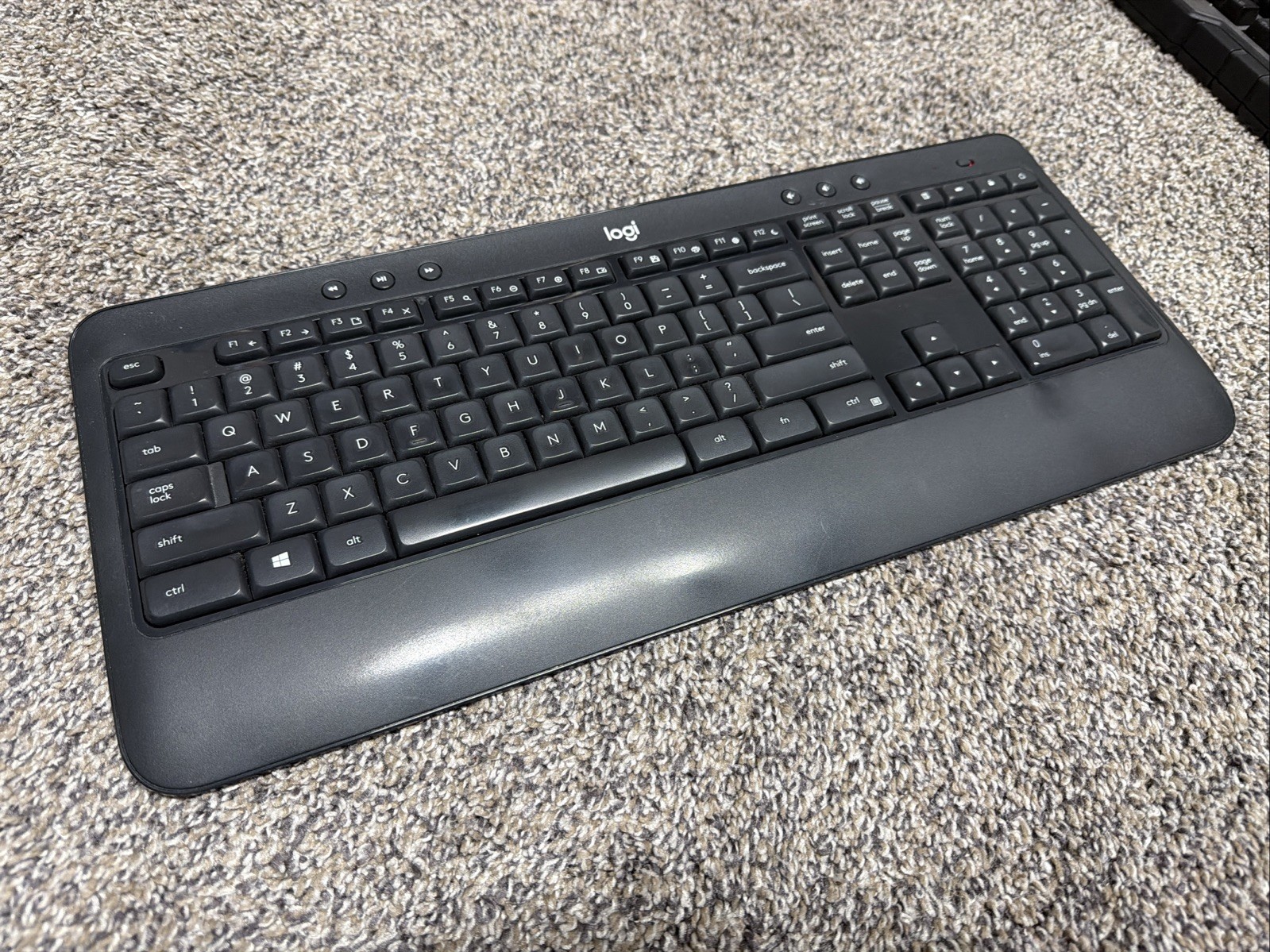 Logi Wireless Keyboard K540 With USB Receiver/DongleVG CONDITION