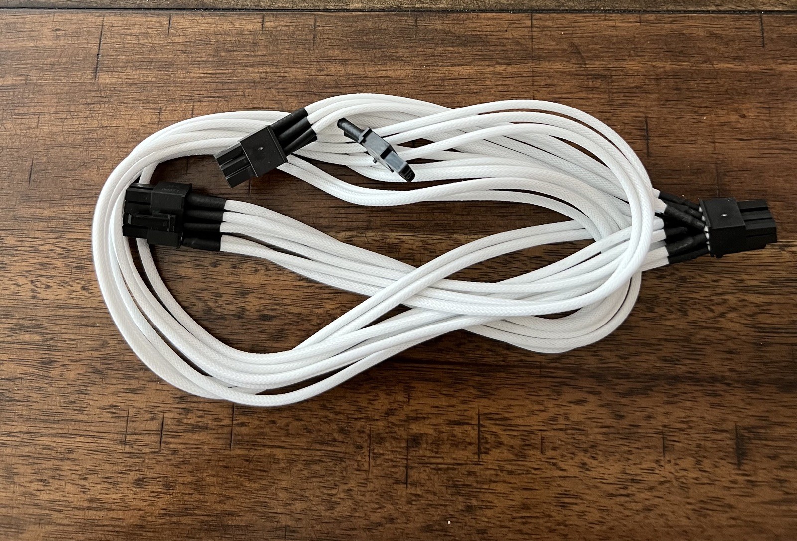 Corsair Premium Individually Sleeved Cables -PCIe 8 PIN (6+2 SPLIT) White