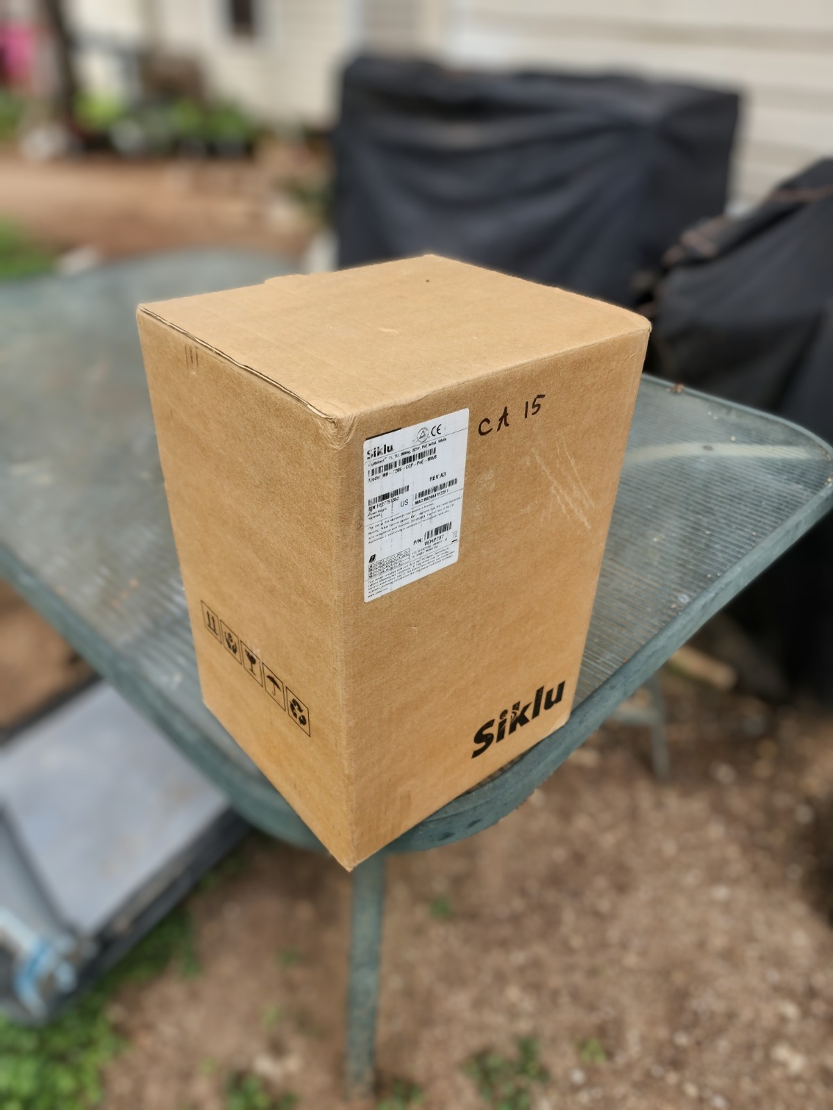OPEN BOX Siklu Multihaul MH-T200-CCC-PoE-MWB Terminal Unit | PoE & Straps Incl