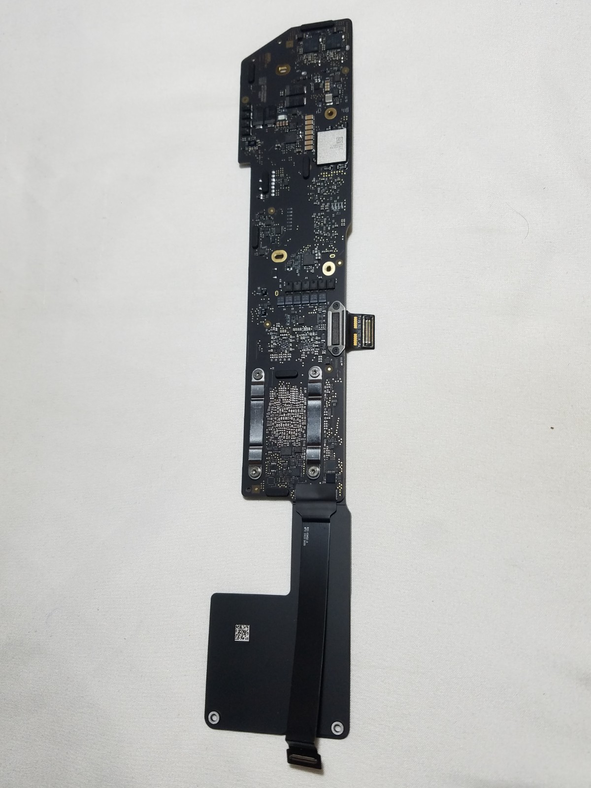 Apple MacBook Air A2337 M1 8GB 256GB Logic Board Main Motherboard Replacement