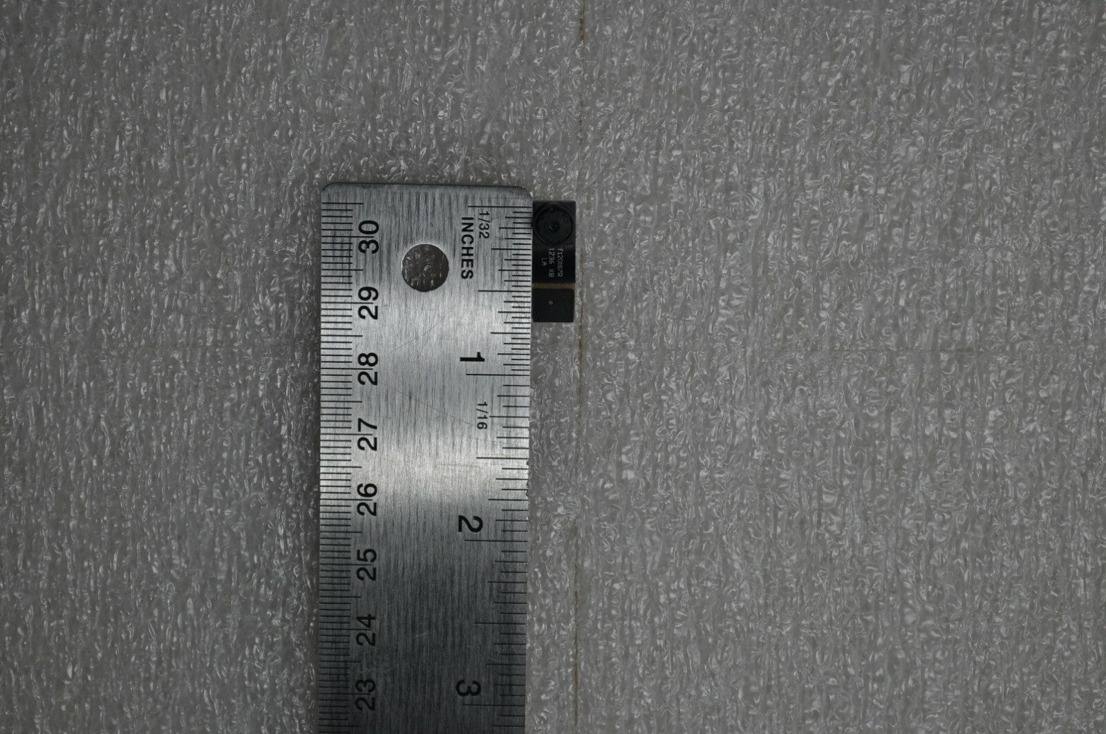 Lenovo IdeaTab S6000 0.3Mp smaller Back Camera?20200331