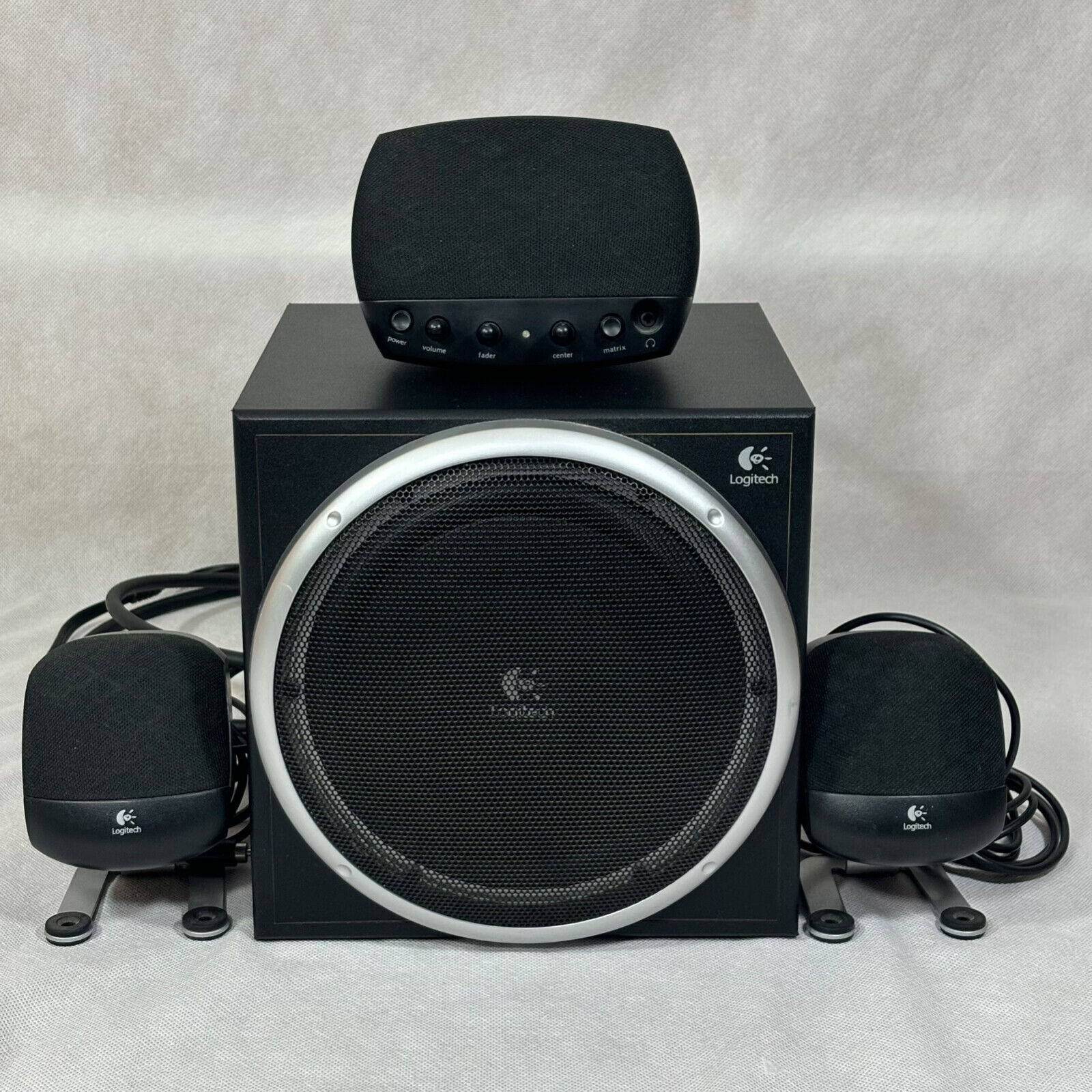 Logitech Z-640 Center Control Controller Pod Speaker Subwoofer 2 Speakers Set
