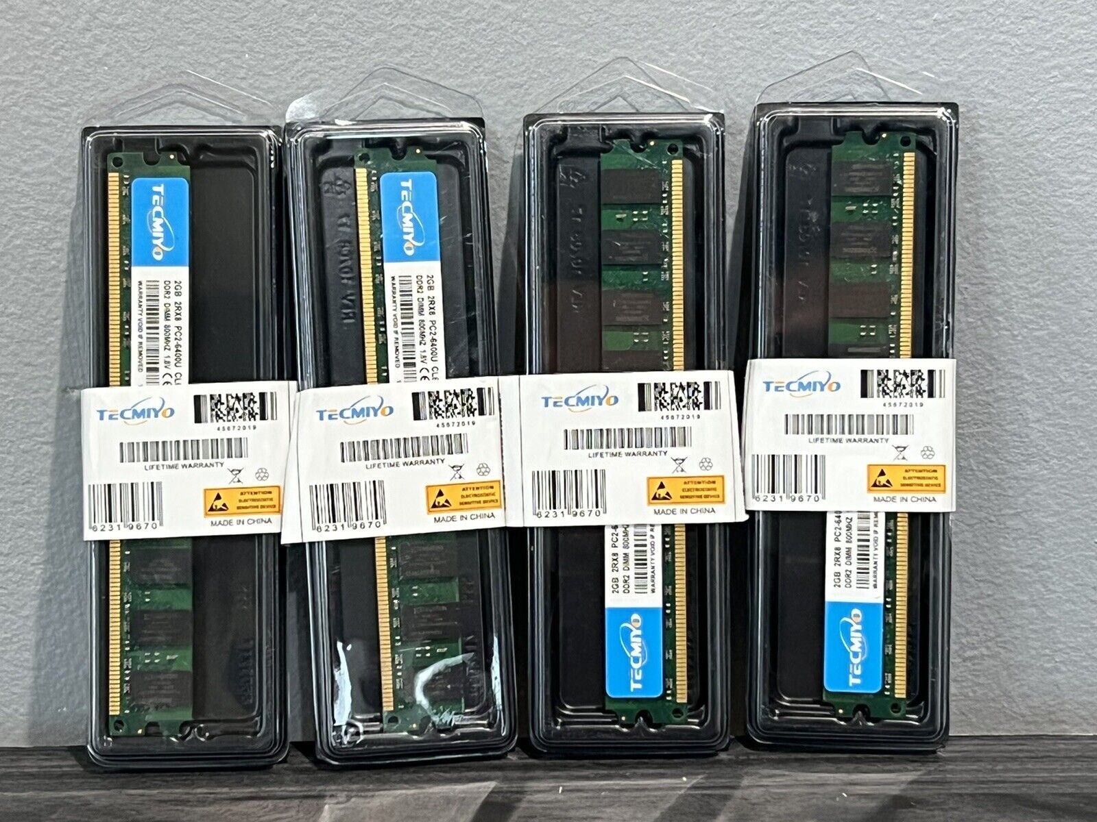 8GB Tecmiyo RAM - DDR2 Desktop (4x2GB) 2RX8 PC2-5300U New 
