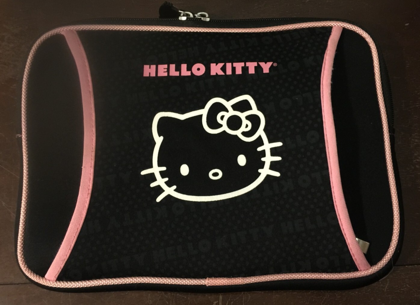 Hello Kitty IPAD Tablet Protective Case Classic Pink & Black Logo Zip 10x7