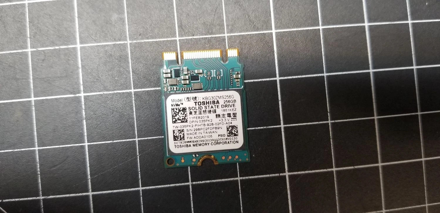 GREEN - TOSHIBA 256GB NVME INTERNAL SSD SOLID STATE DRIVE