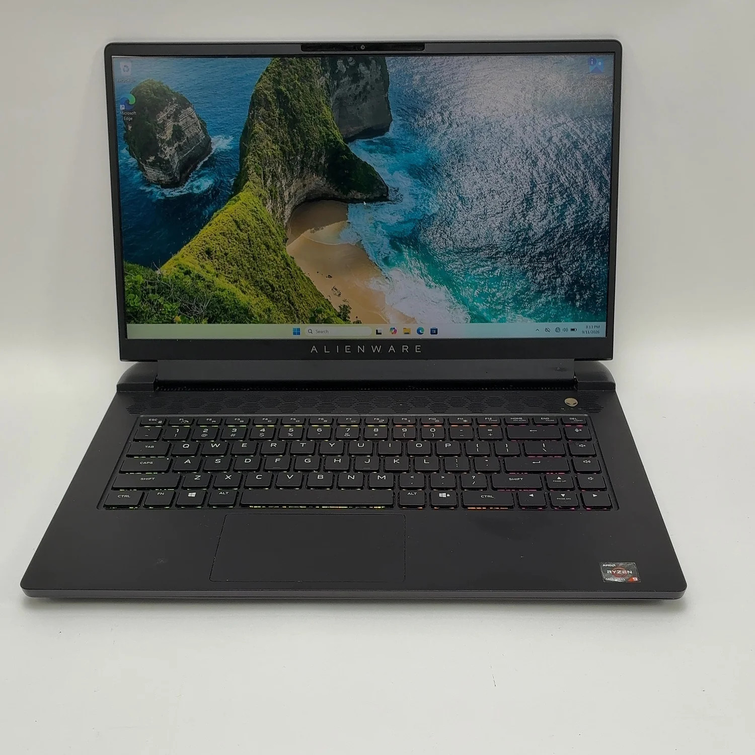 Alienware M15 R5 15.6" Ryzen 9 5900HX 3.3GHz 16GB RAM 1TB HDD GeForce RTX 3070