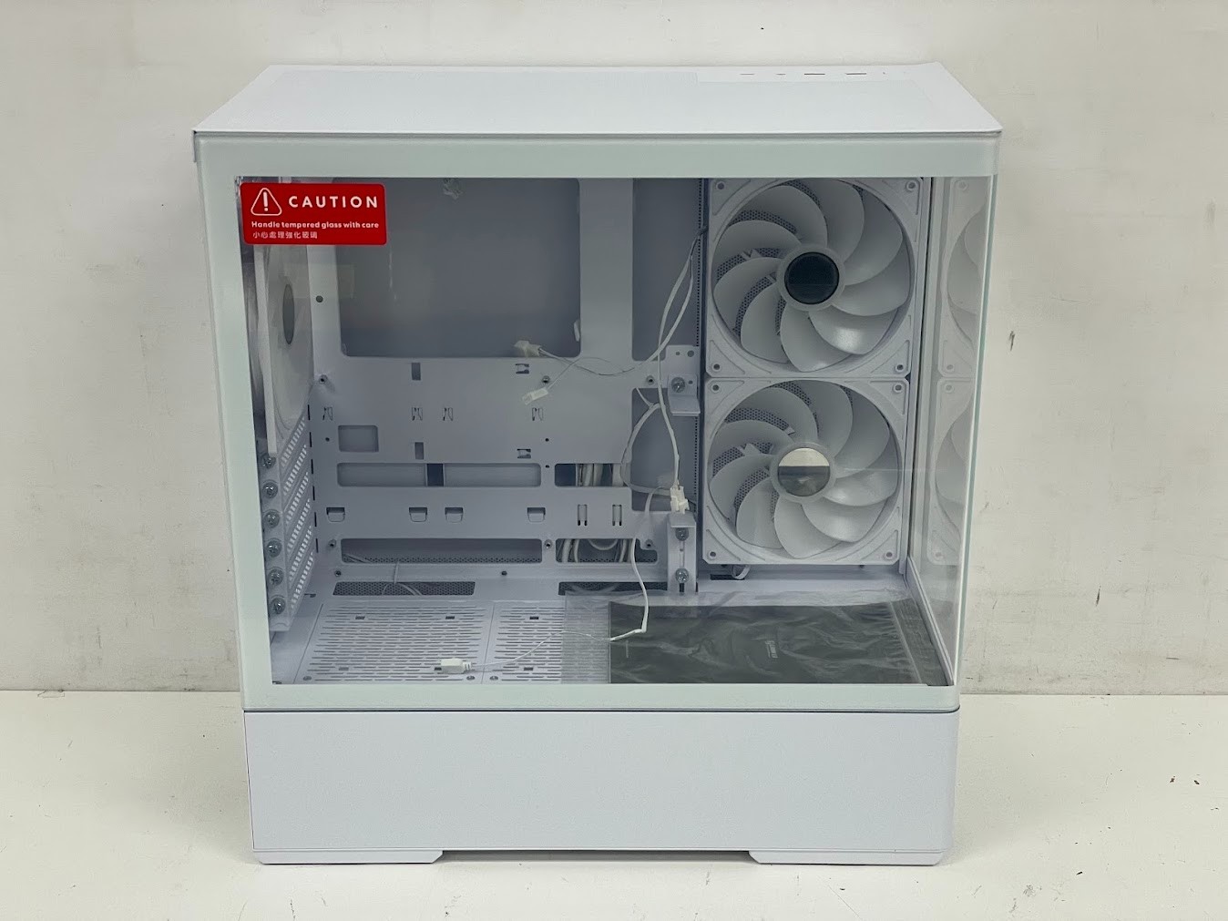 Lian Li CG237 Tempered Glass ATX Mid-Tower Computer Case - White