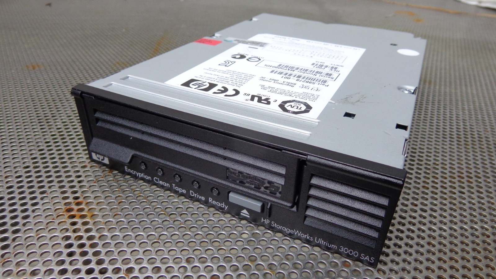 HP StorageWorks Ultrium 3000 SAS LTO 5 Internal Tape Drive 596278-001 HH