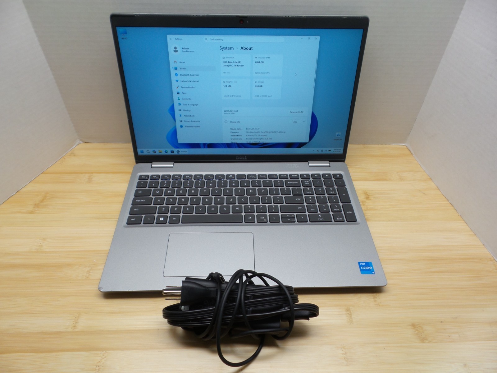 Functional 🔥 DELL Latitude 5530 ✨ i5-12th ✨ 8GB RAM | 256GB NVMe SSD | Win 11