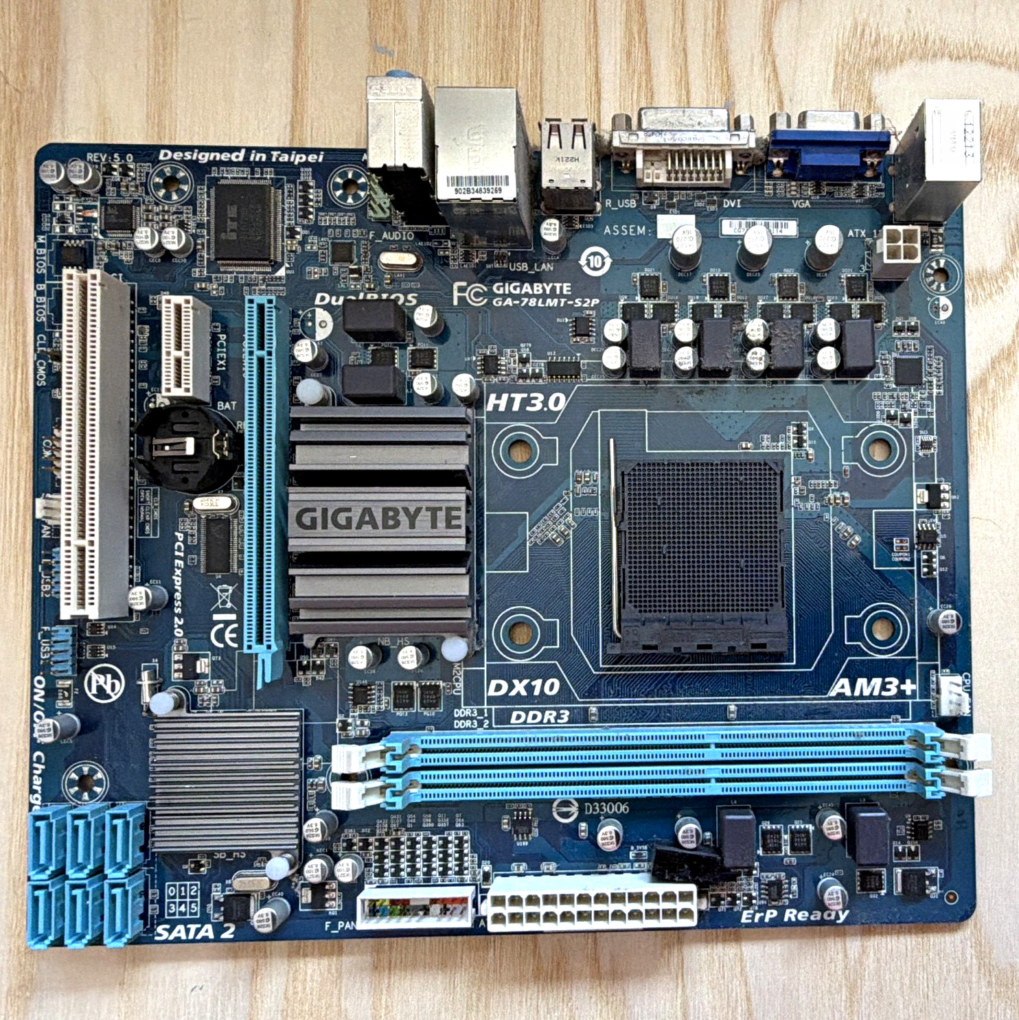GIGABYTE GA-78LMT-S2P Rev 5.0 MicroATX AM3+ DDR3 2 DIMM DualBIOS. READ DETAILS