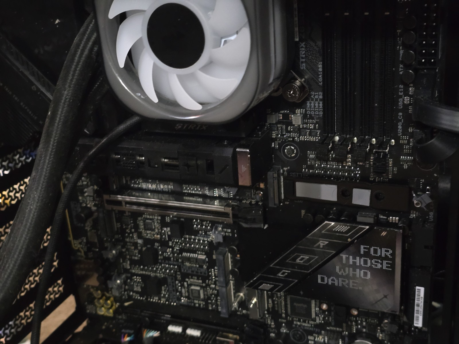 DIY PC Build - Core 285k, X870-e Mobo, Corsair Titan X360, 32gb RAM, 1TB SSD