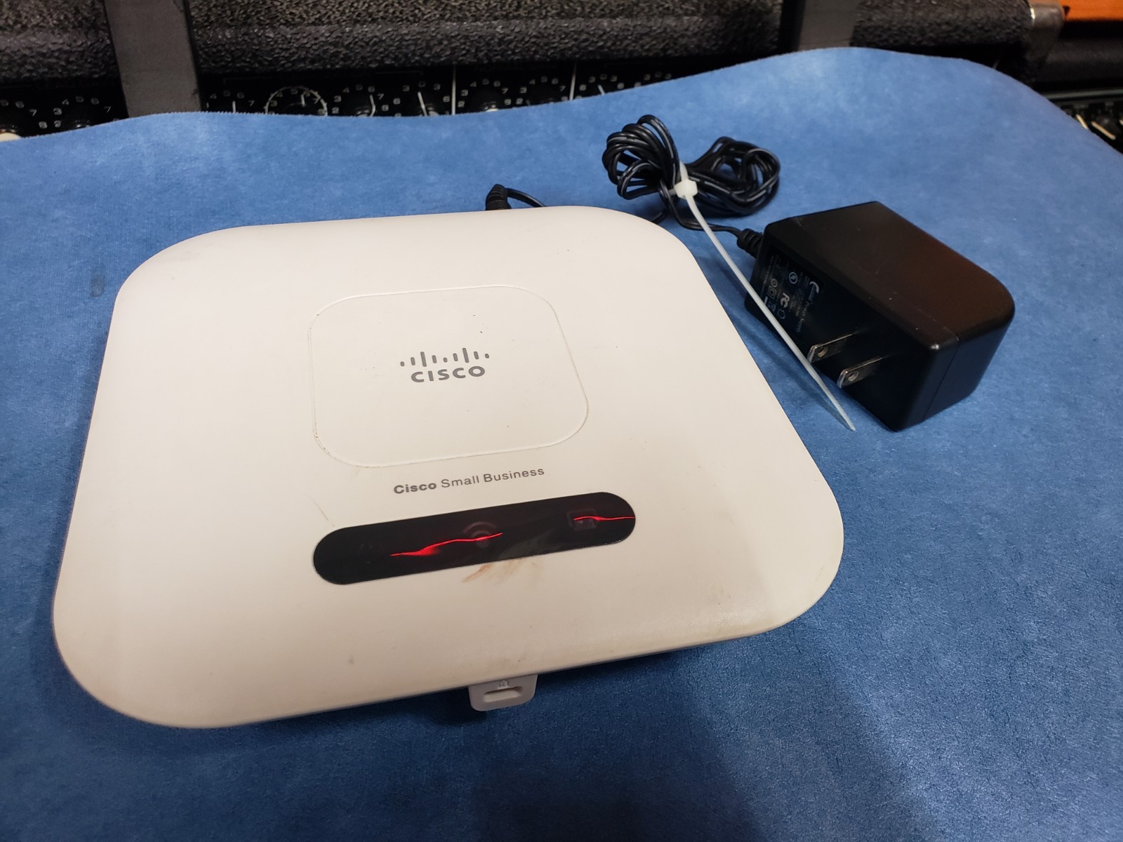 Cisco WAP321 Wireless Access Point (WAP321-A-K9 V01)