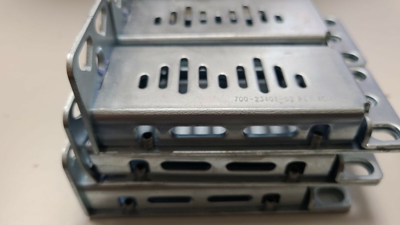 LOT of 3 Genuine Cisco 700-23401-02 1U 6 Rack Mount Ears