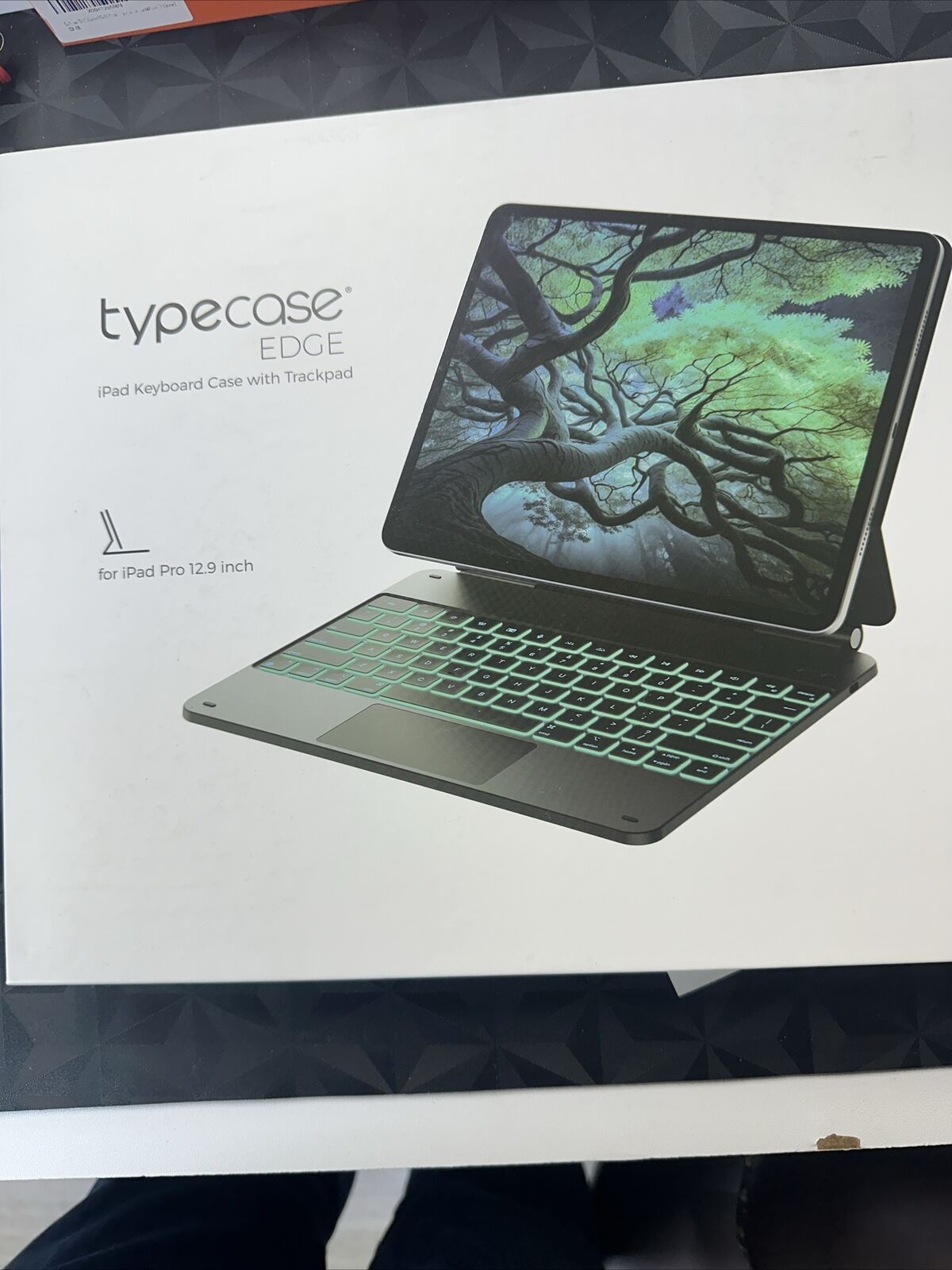 Typecase Edge Magnetic Backlit Keyboard Case iPad Pro 12.9\
