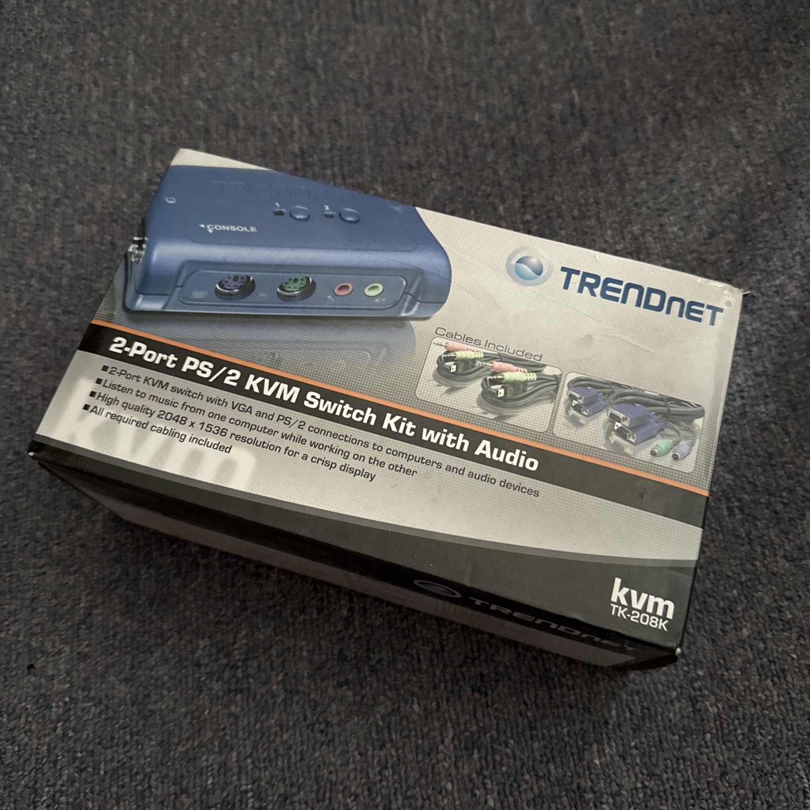 NEW - TRENDNET 2 PORT USB KVM SWITCH KIT TK-208K