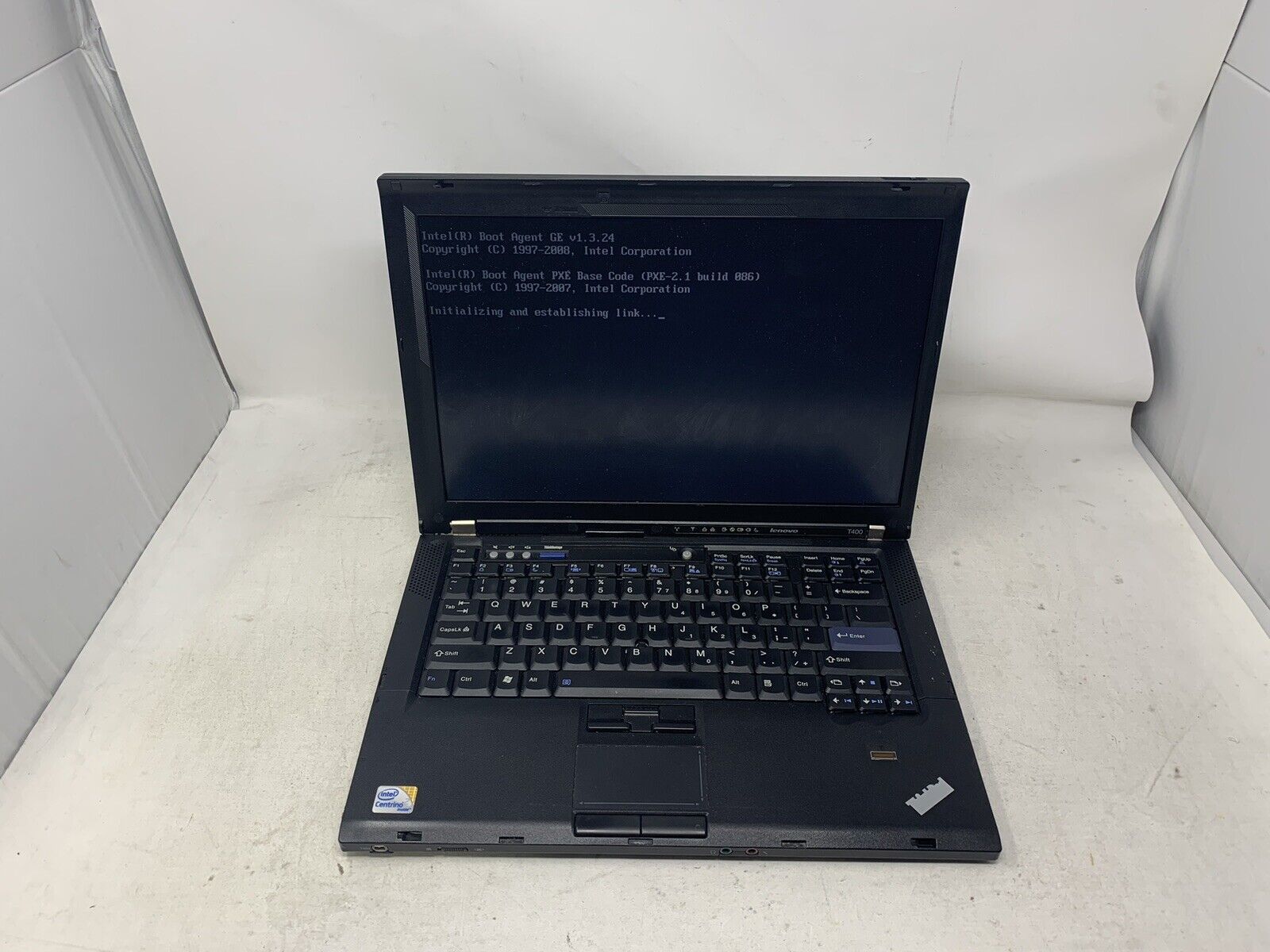 Lenovo ThinkPad T400  Intel Core 2 Duo P8400 @ 2.26GHz 3GB RAM No HD/OS 42924F2