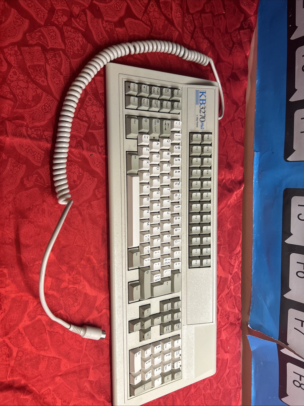Keytronic pc at xt heavy clicky Keyboard KB3270 Plus Professional Series KB3270