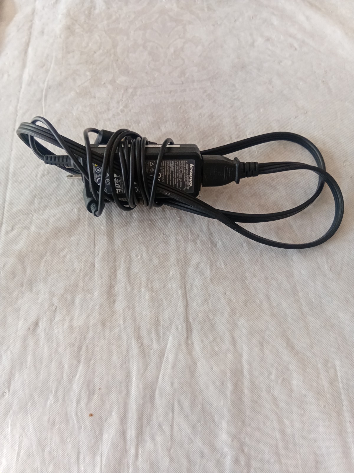 Lenovo Ideapad U310 Touchscreen 13.3 power adapter.