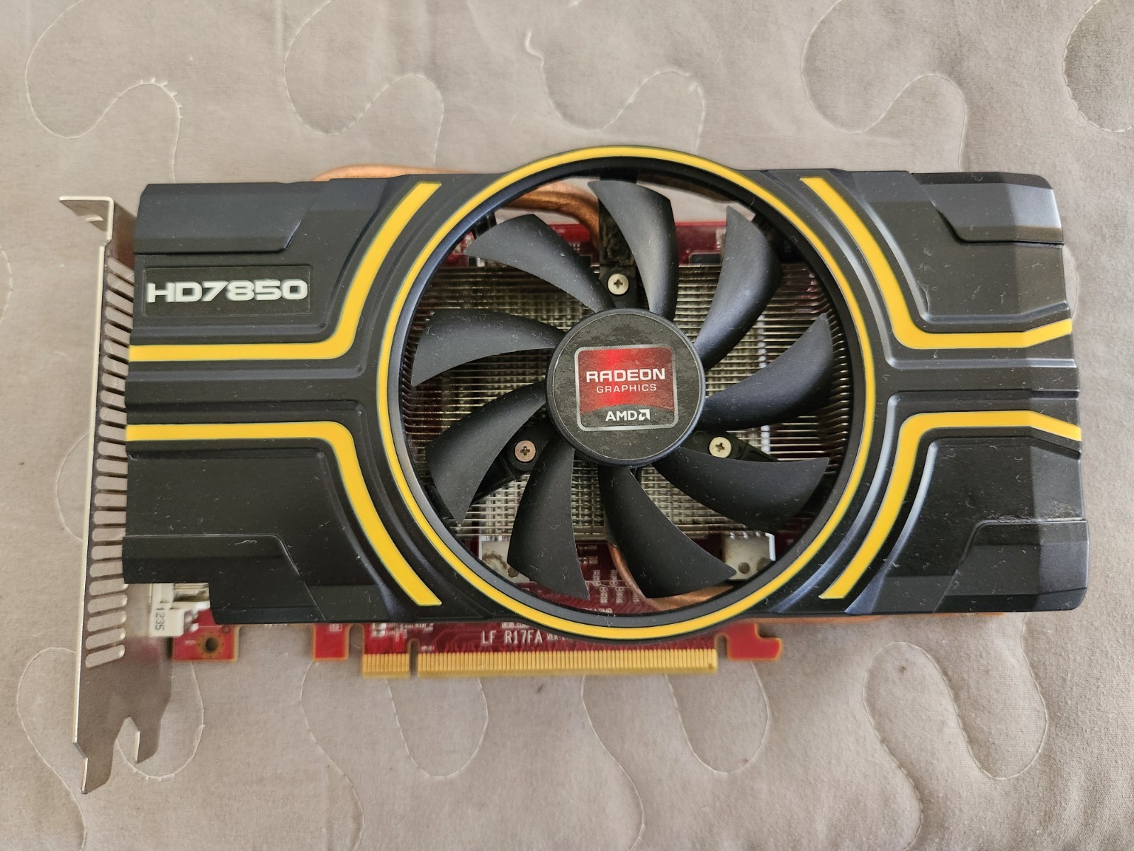 PowerColor AMD Radeon HD 7850 PCI Express x16 2GB GDDR5 HDMI DVI
