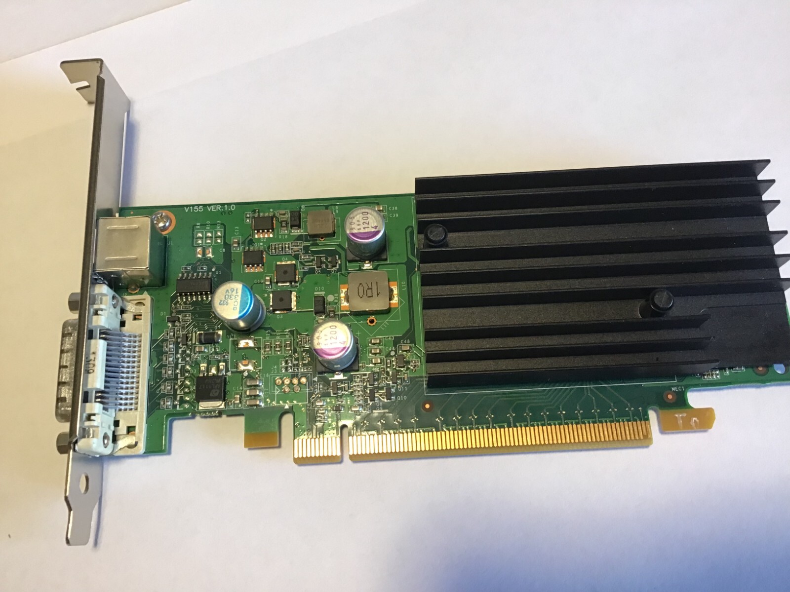 Genuine Dell NVIDIA  P805 Graphics Card  256MB