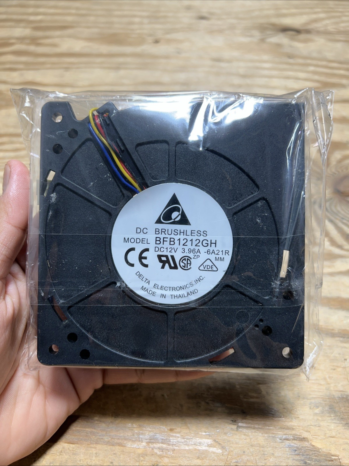 Delta Electronics DC Brushless Fan Model BFB1212GH 12V 3.96A Cooling Fan