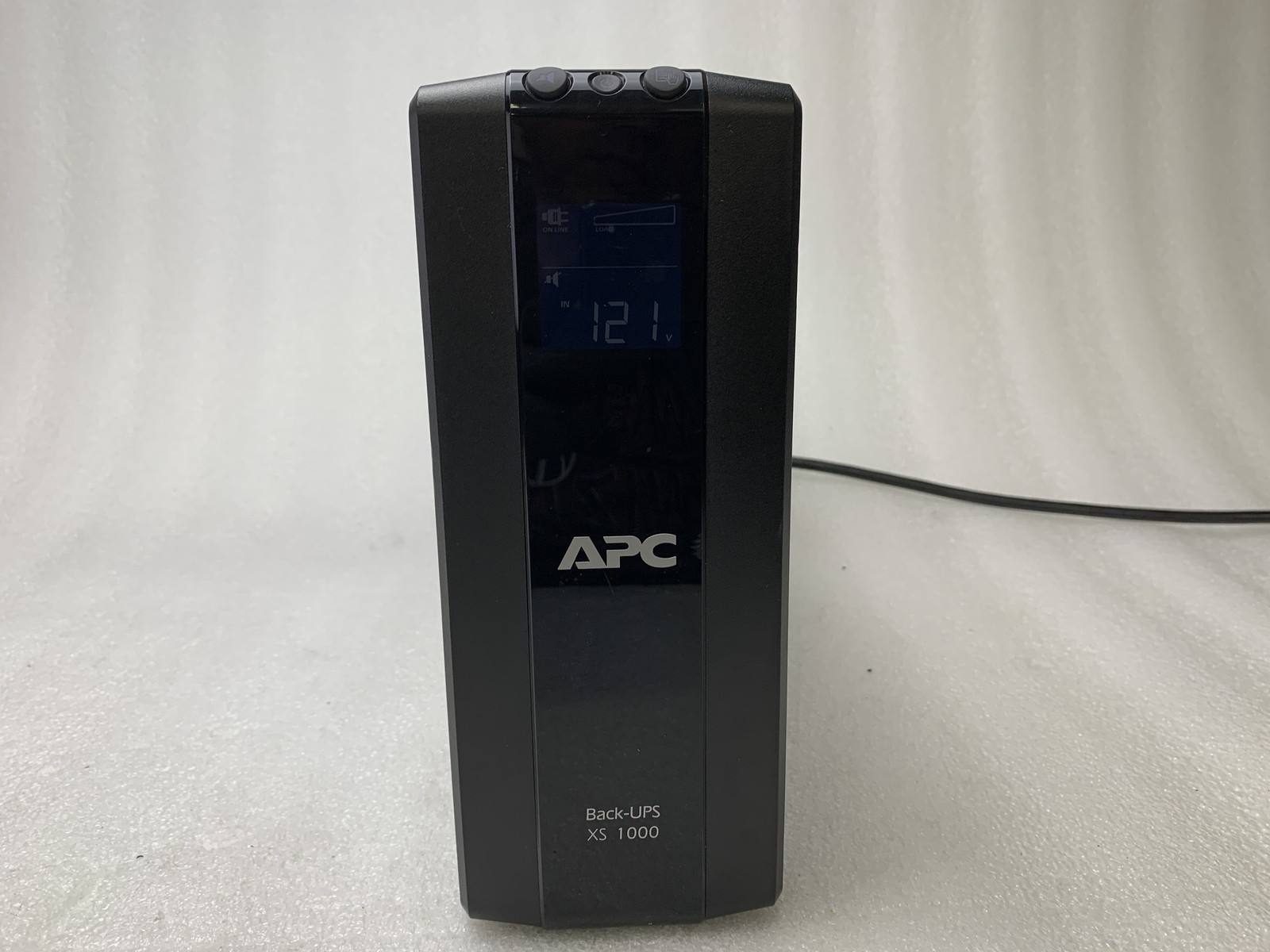 APC Back-UPS XS 1000 Battery Backup /Surge Protector Model: BX1000G / No Battery