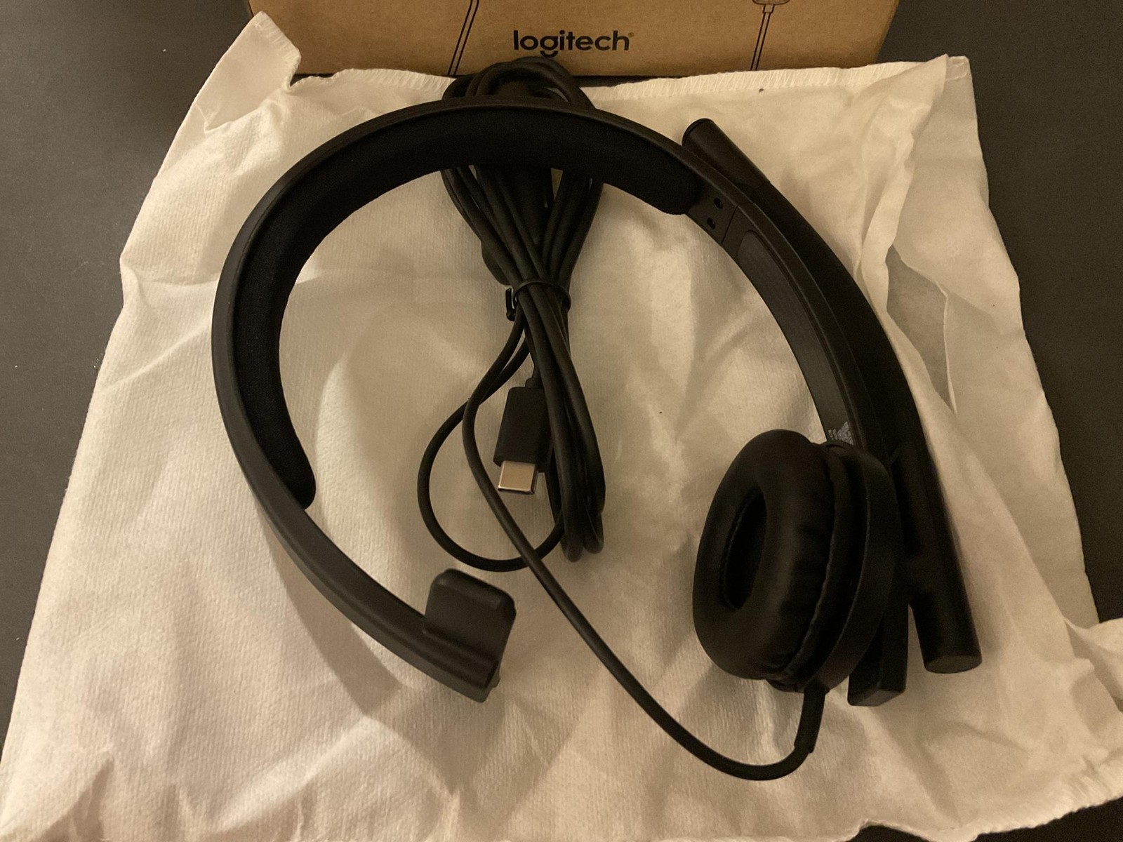 Logitech H570e USB Headset with Microphone for PC and Mac, USB-C Wired Headset w