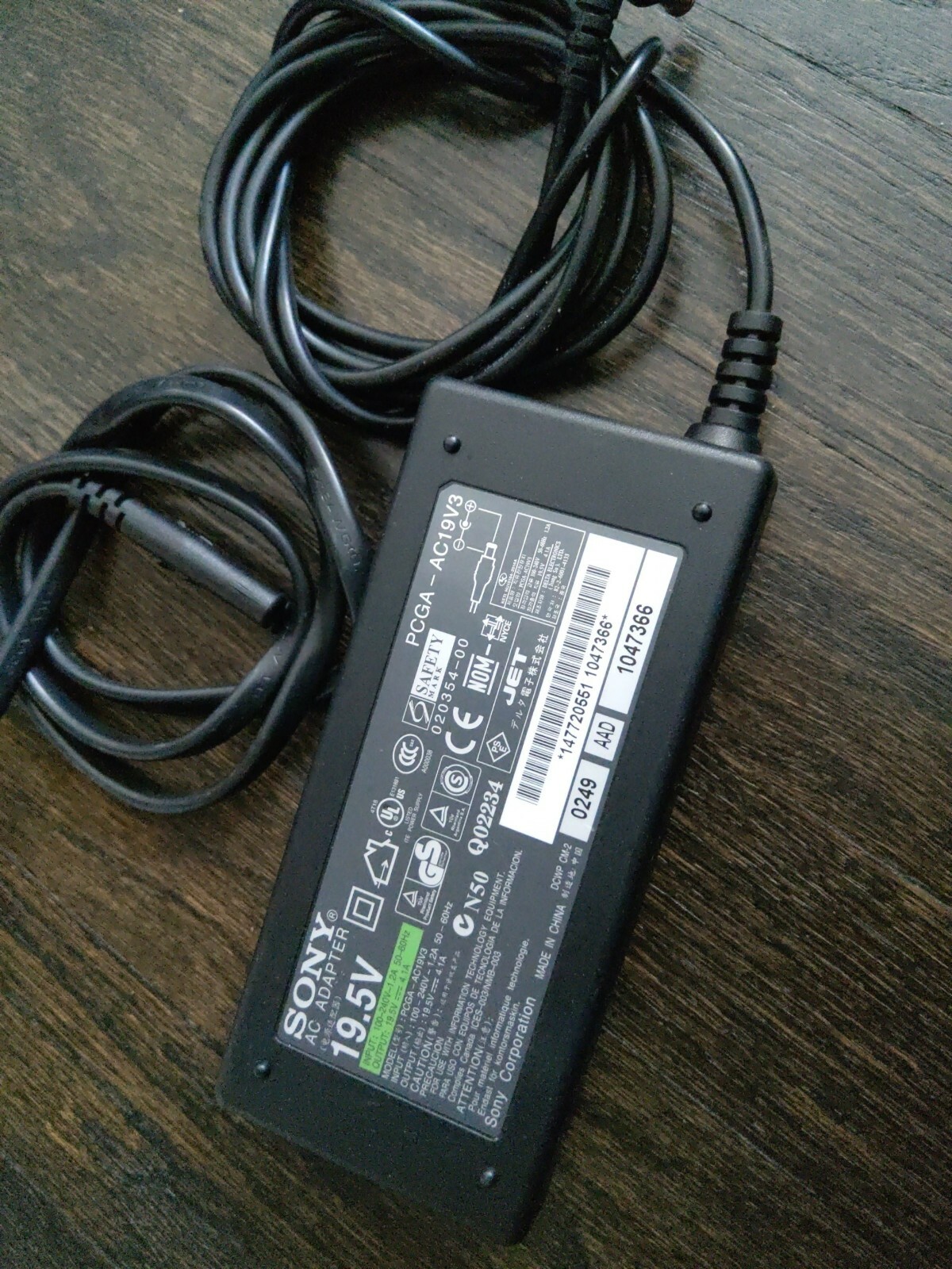 Genuine Sony Laptop Charger AC Adapter Power Supply PCGA-AC19V3 19.5V 4.1A 80W 