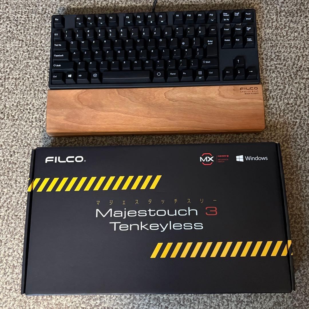FILCO Majestouch3 TKL JP Silent Red Switch Mechanical Keyboard with Palm Rest Us