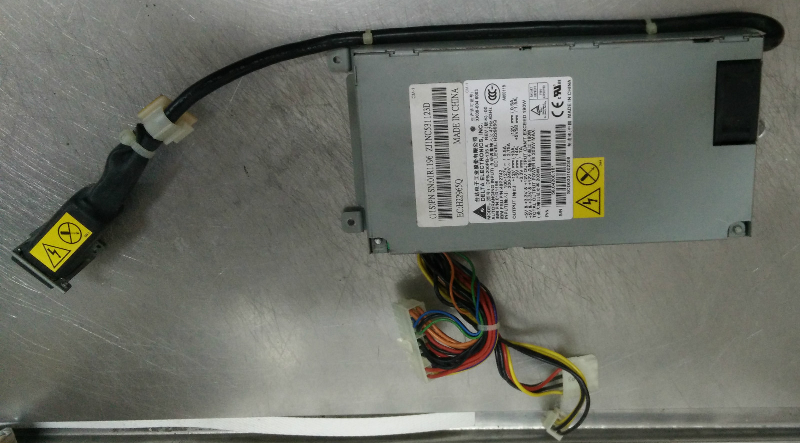 IBM 01R1196 / 49P2742 eServer 305 X305 Server 203W Power Supply DPS-200PB-135