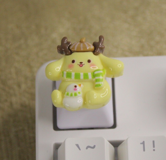 Sanrio Pompompurin Keycap Hello Kitty Christmas Keycap R4 - 1pc