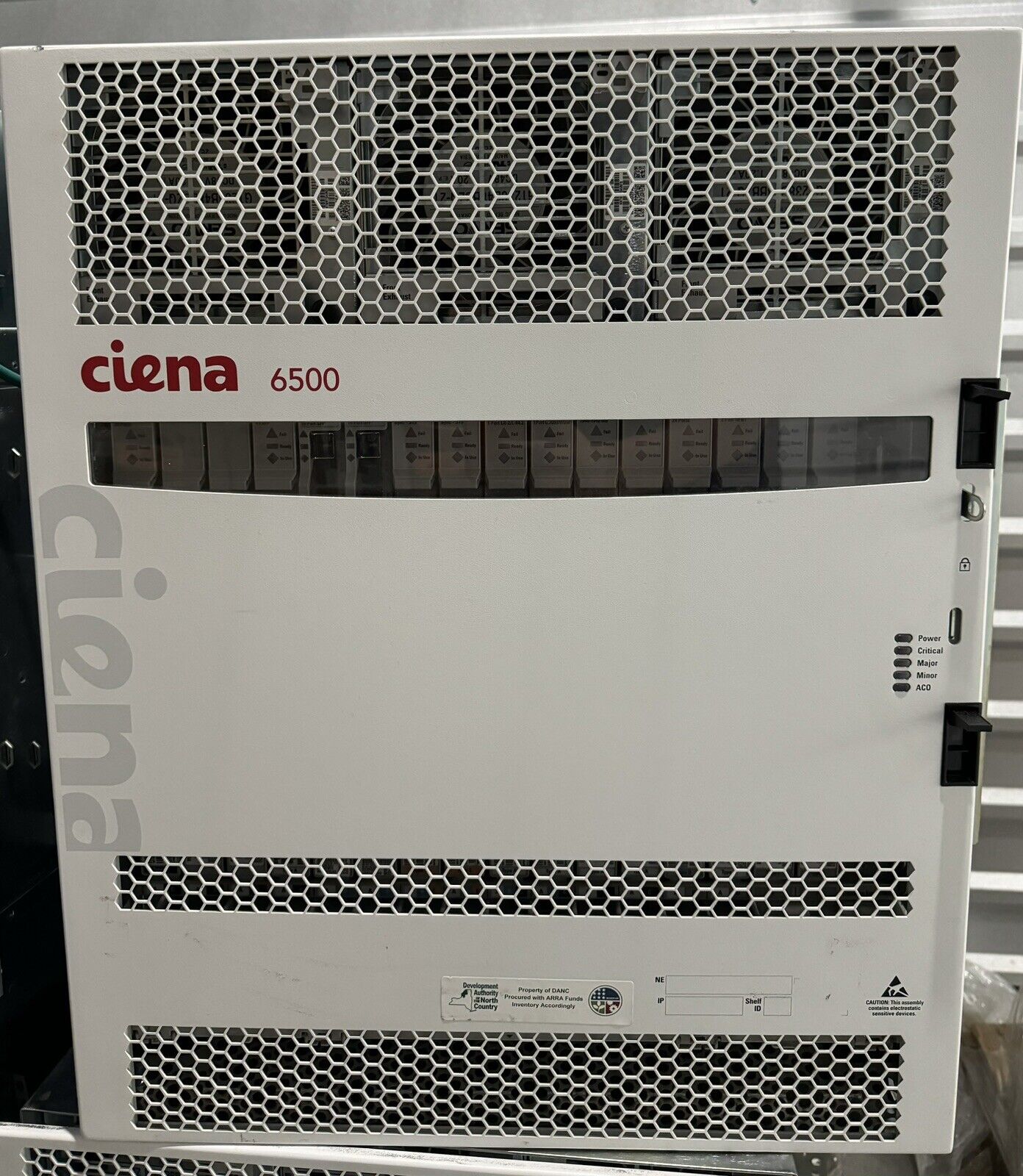 Ciena 6500 17-Slot Chassis NTK503CDE5 WOM1R00GRB with Power Module & Fans