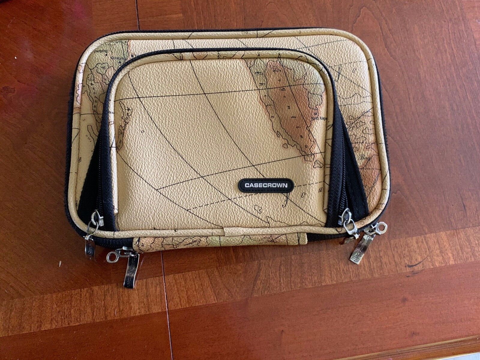 CaseCrown Zipped Padded Tablet Case With Map/Atlas Design Used Once