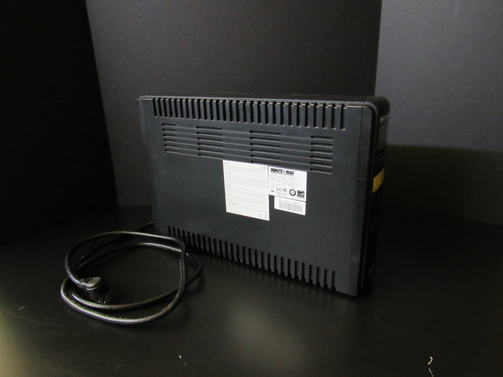 Minuteman ETR1500LCD  900W Battery Backup Power Supply - No Battery