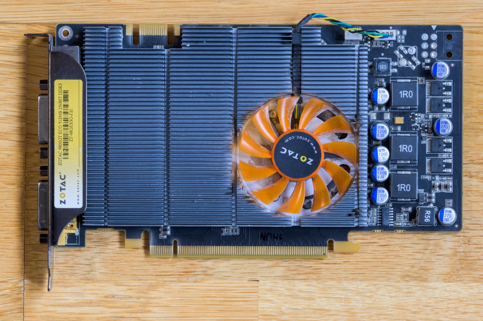 ZOTAC 9800GT | PCIe VGA Card | GeForce 9800 GT | 512MB RAM - Working