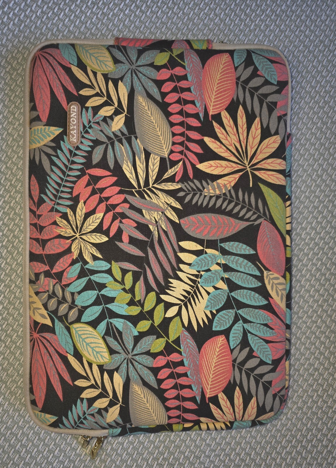 KAYOND canvas laptop case with a forest leaf pattern