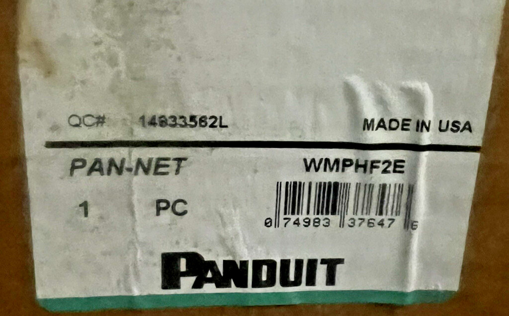 PANDUIT WMPHF2E PL HORIZ CBL MGMT,Front,2RU,3in.W,EA