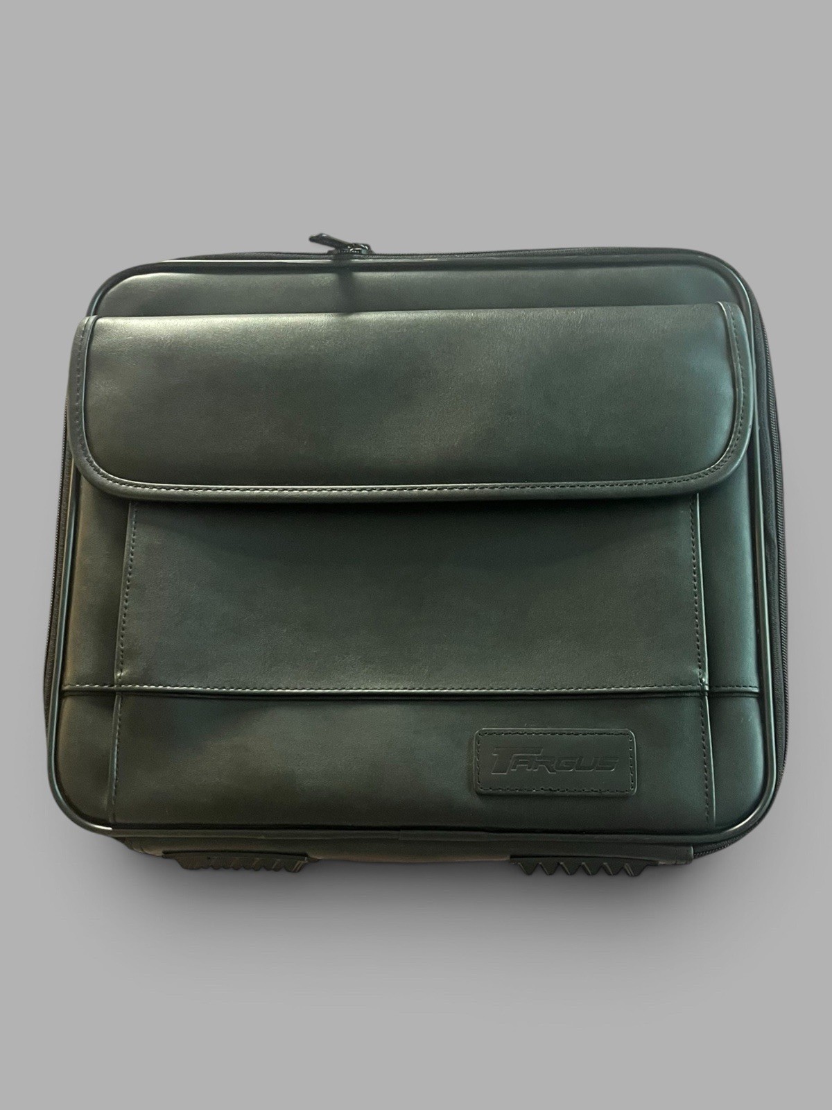 BNWT Targus OCU2 15.4" Blk Leather Padded Laptop Luggage Carry Case Bag NO STRAP