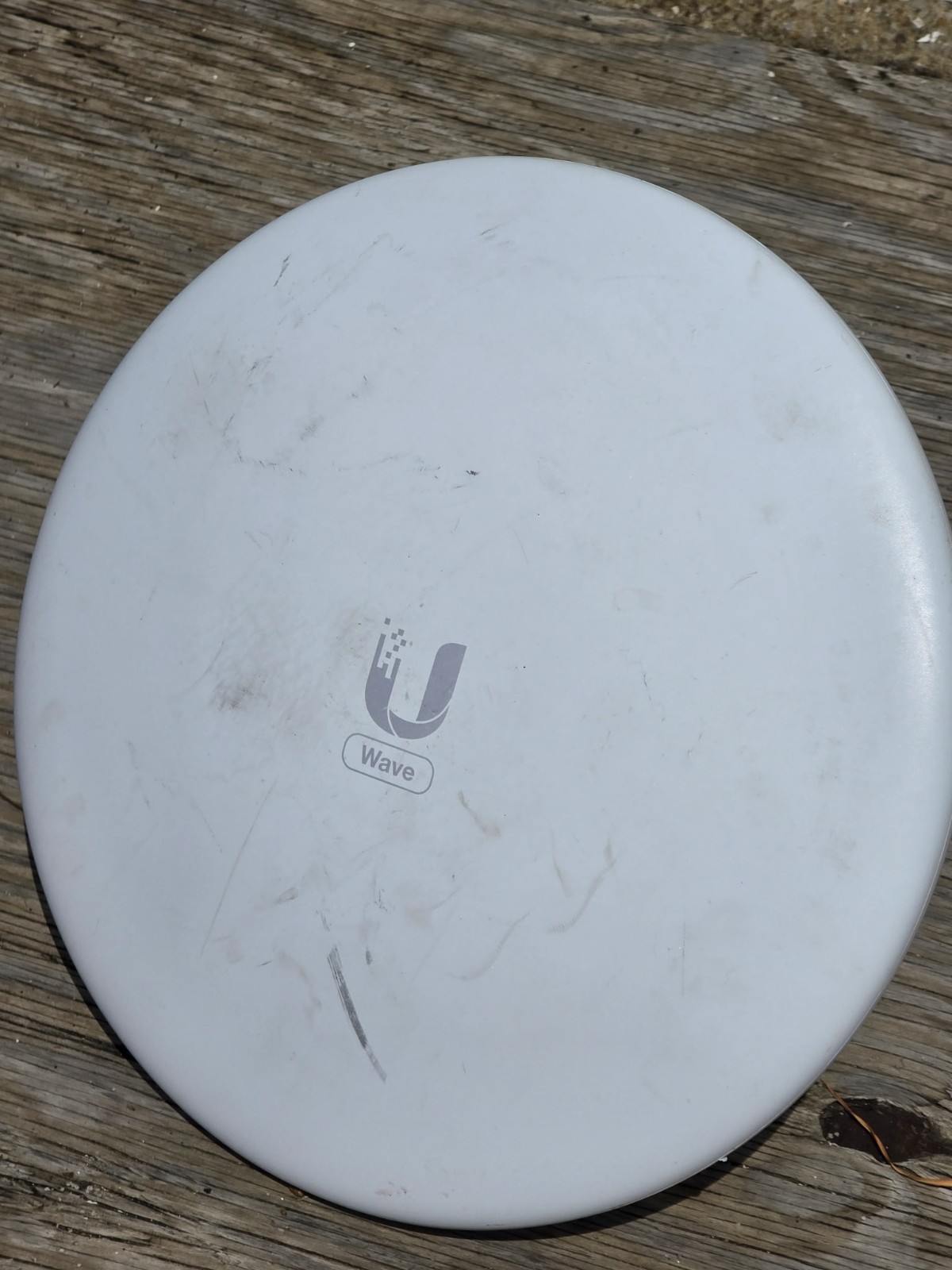 Ubiquiti Wave 60 LR Long-Range 60 GHz PtMP Station or point to point gigabit