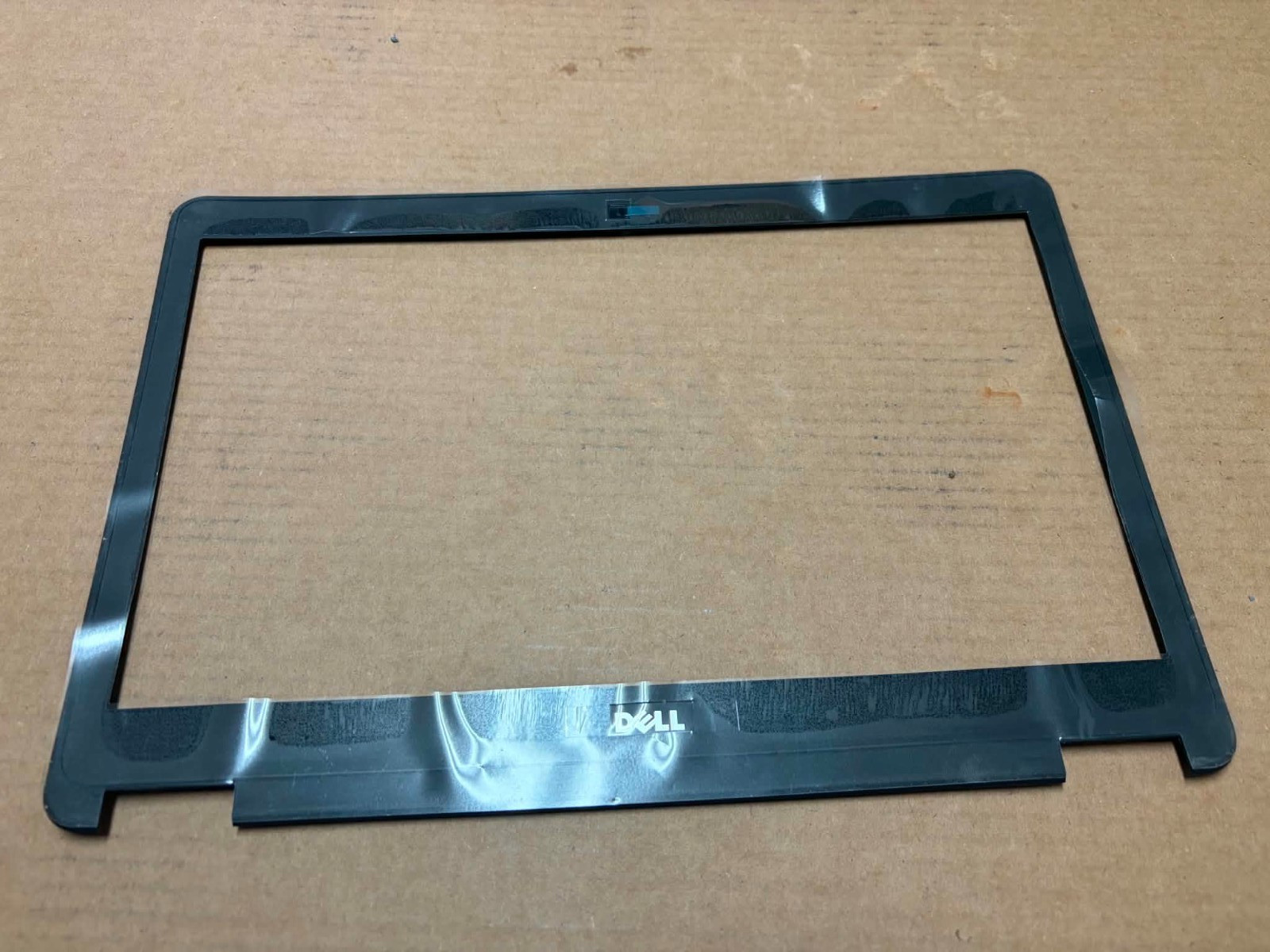 New XNM5T Front Bezel with WebCam Dell Latitude E7450 LCD Port AP147000400
